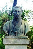 近藤勇の像